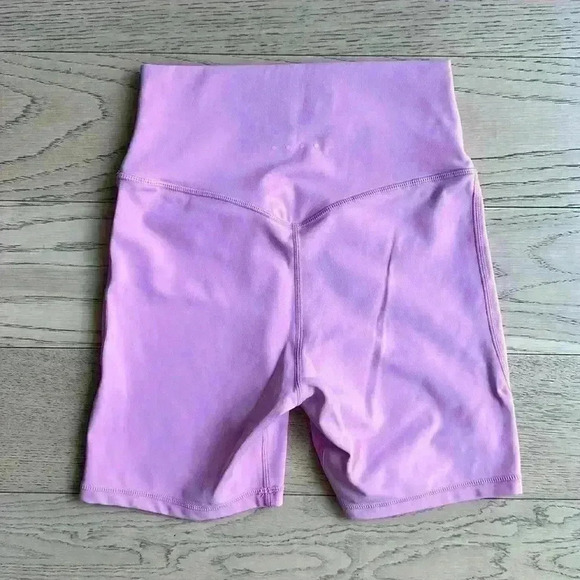 ACTA Pink Blossom Biker Shorts - Picture 2 of 2